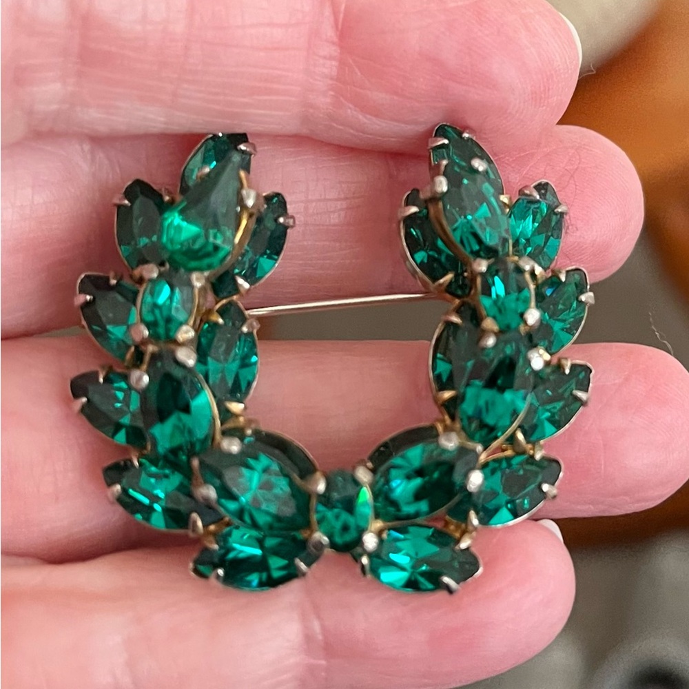 Emerald Vintage Lucky Horseshoe Brooch and Earrings!  Gorgeous!